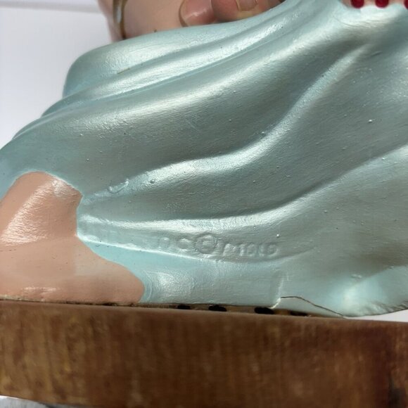 Belly Dancer Smiley Blond Girl Ceramic Atlantic Mold 12" Tall Glitter Uncommon - Picture 12 of 16